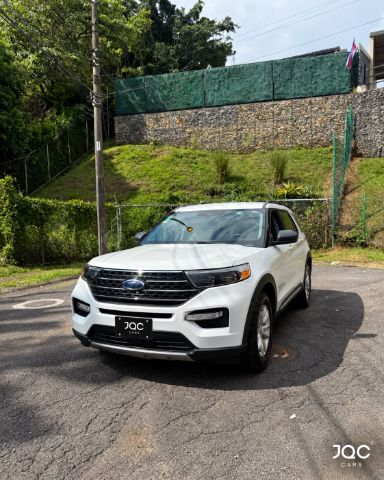 Ford Explorer XLT 2021