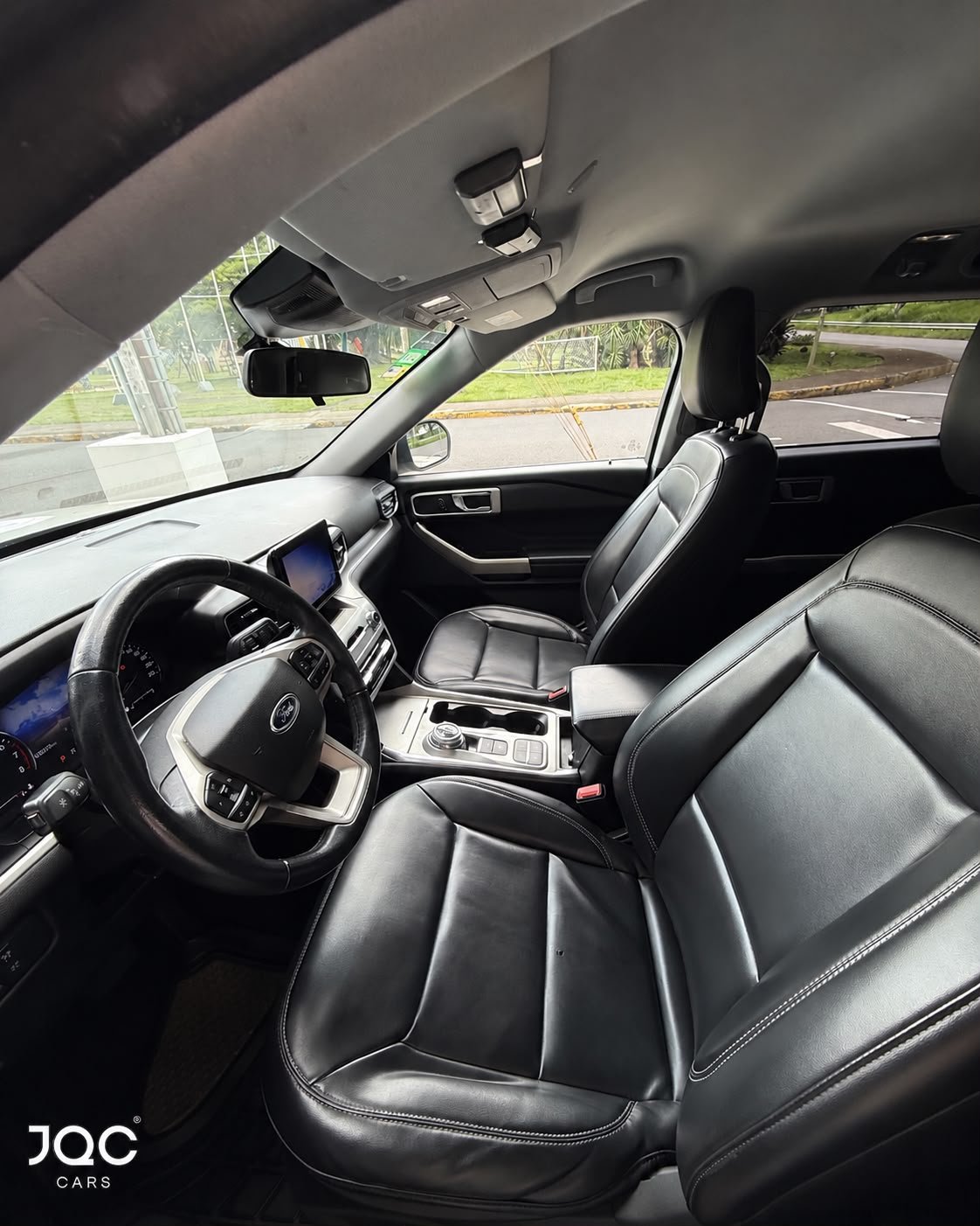 Ford Explorer XLT 2021, foto 3